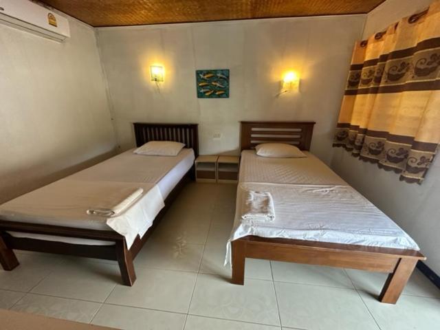 Lux Guesthouse Phi Phi Don Exterior photo